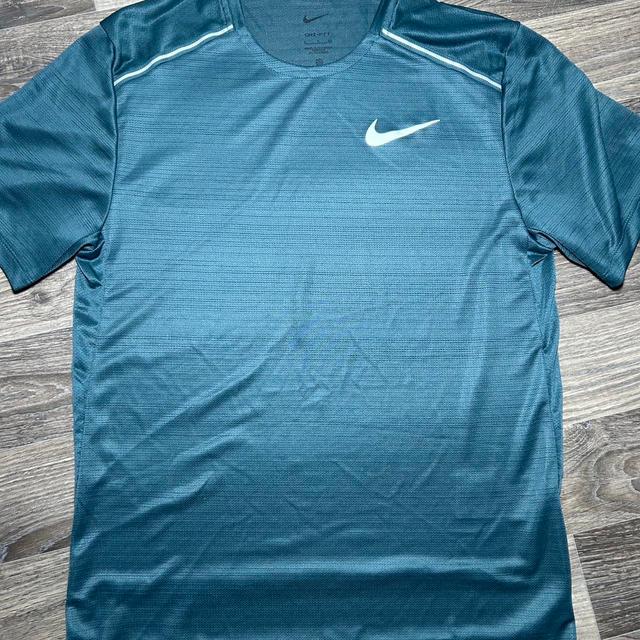 Nike Men's T-shirt - Blue/Green - S on Productcaster.