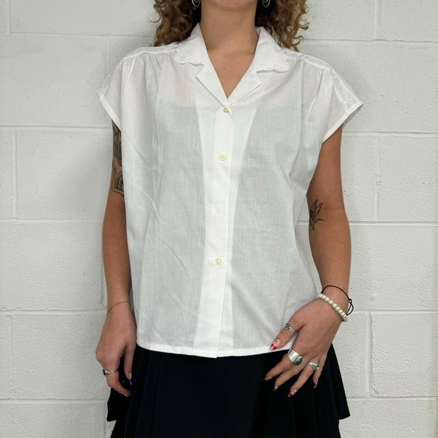 Vintage Women's Blouse - White - M on Productcaster.