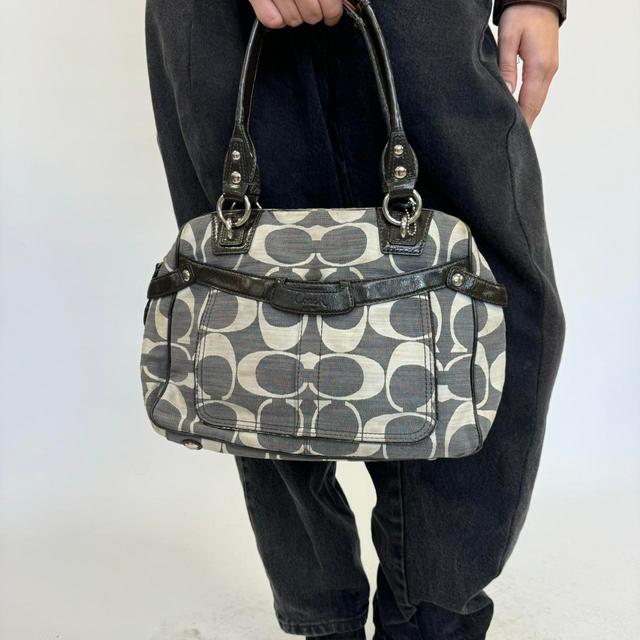 Coach Women's Shoulder bags - Black/Grey on Productcaster.