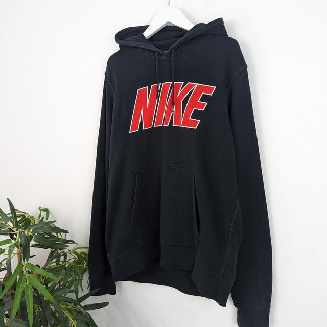 Nike Men's Hoodie - Black/Red - M on Productcaster.