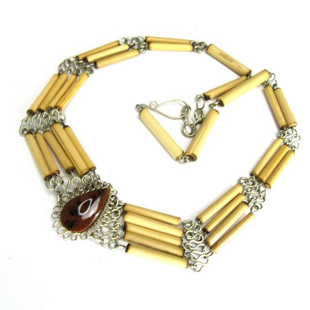 Vintage Women's Necklace - Brown/Silver on Productcaster.