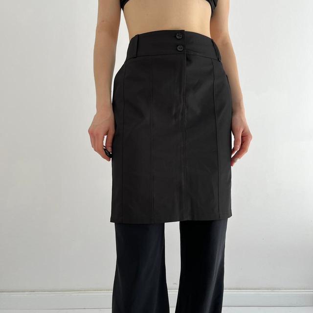 Vintage Women's Skirt - Black - L on Productcaster.