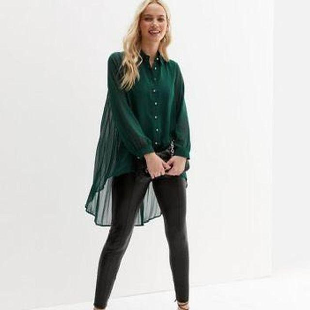 New Look Women's Blouse - Green - 10 on Productcaster.