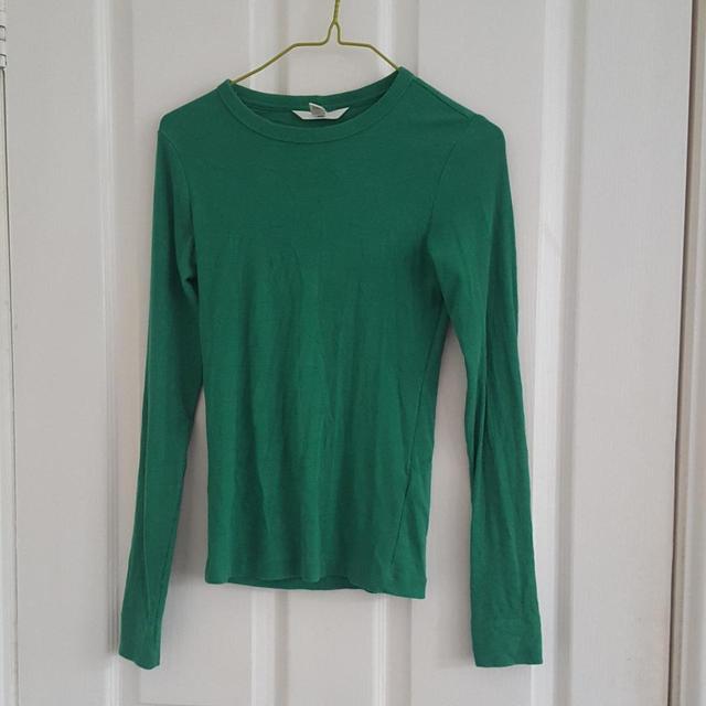 H&M Women's T-shirt - Green - XS on Productcaster.