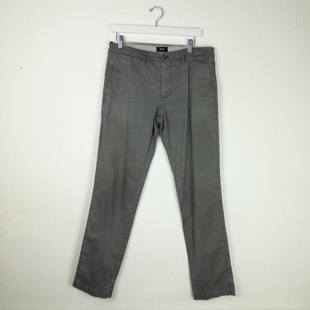 BOSS Men's Straight leg Trousers - Grey - 32" on Productcaster.