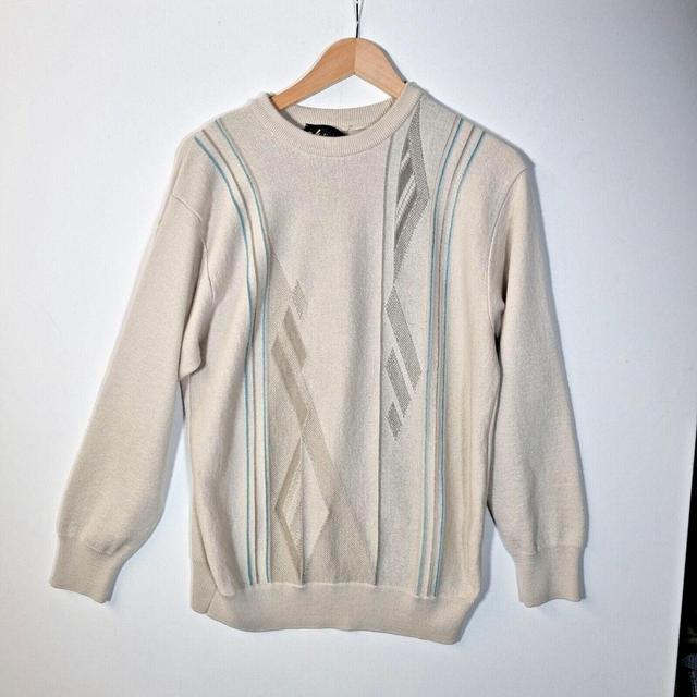 Gabicci Men's Jumper - Cream - L on Productcaster.