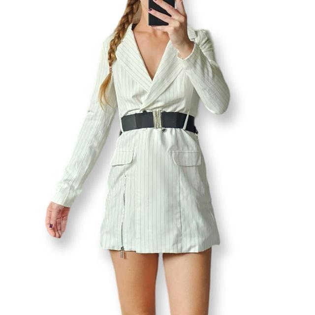 Maniere De Voir Women's Blazer Dress - White - 8 on Productcaster.