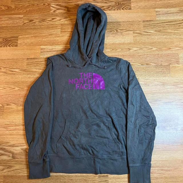 The North Face Men's Hoodie - Grey/Purple - XS on Productcaster.