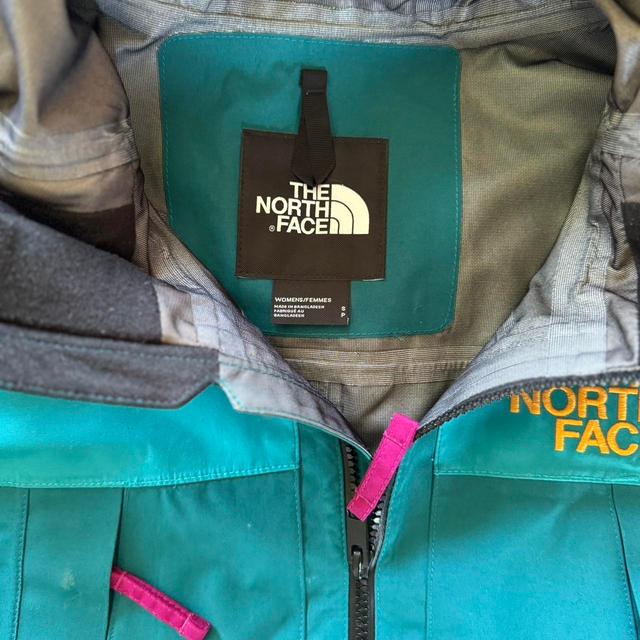 The North Face Women's Jacket - Green - S on Productcaster.