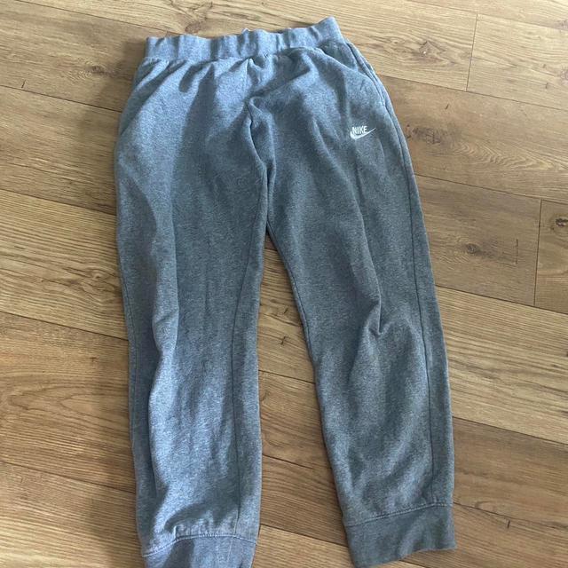 Nike Kids' Sweatpants - Grey on Productcaster.