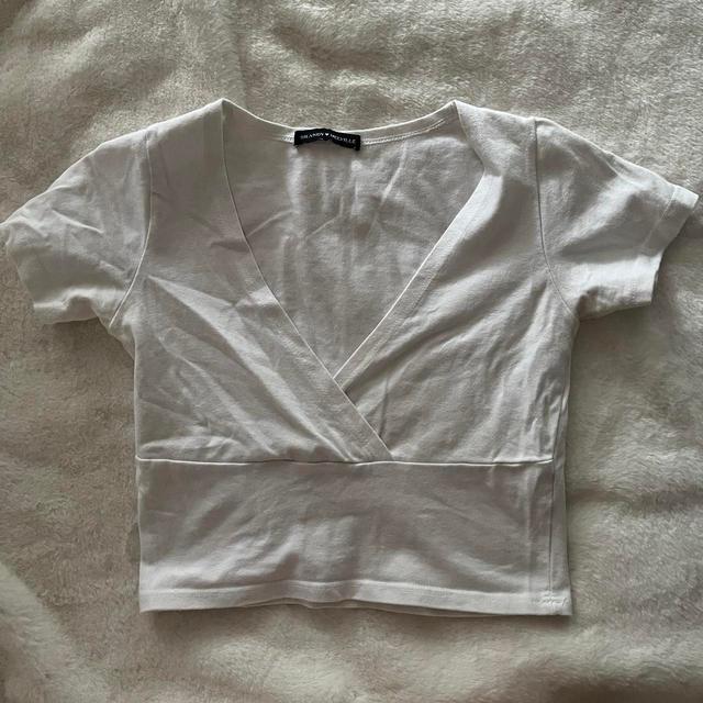 Brandy Melville Women's Crop top - White - One size on Productcaster.