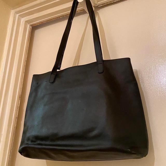 Vintage Women's Shoulder bags - Black on Productcaster.