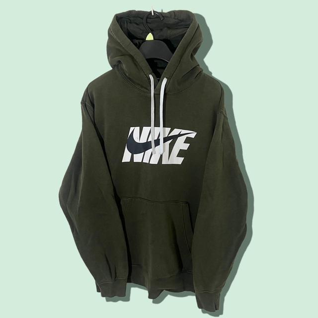 Nike Men's Hoodie - Green - M on Productcaster.