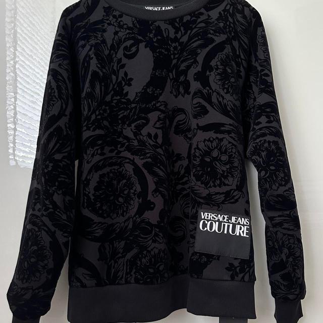 Versace Jeans Couture Women's Sweatshirt - Black - 6 on Productcaster.