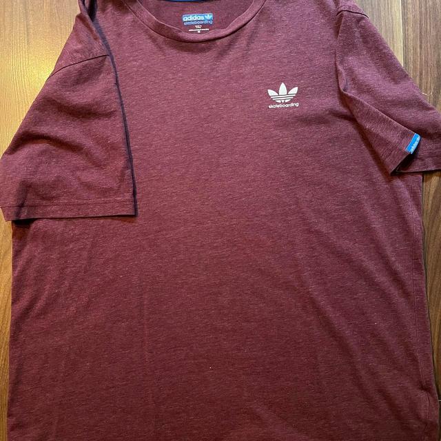 Adidas Men's T-shirt - Burgundy - M on Productcaster.