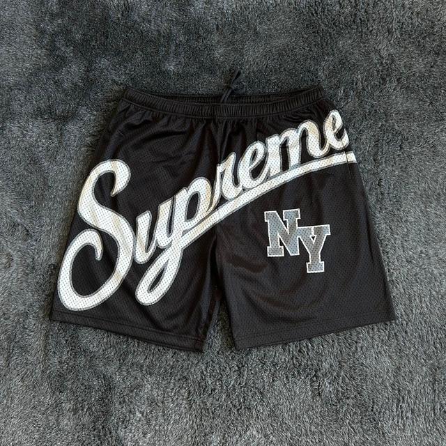 Supreme Men's Shorts - Black/Grey - L on Productcaster.