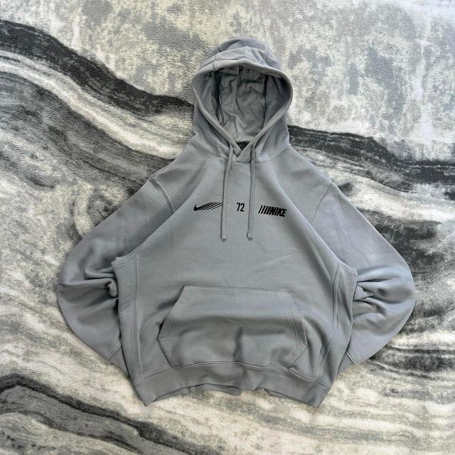 Nike Men's Hoodie - Grey - M on Productcaster.