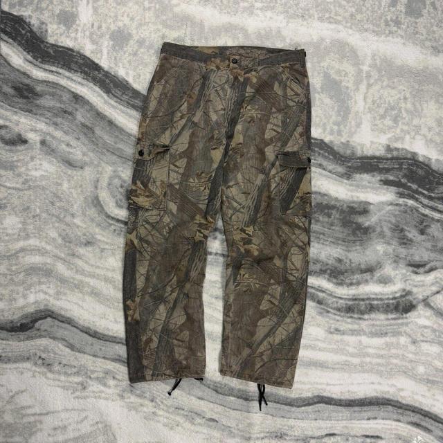 Vintage Men's Trousers - Green - L on Productcaster.