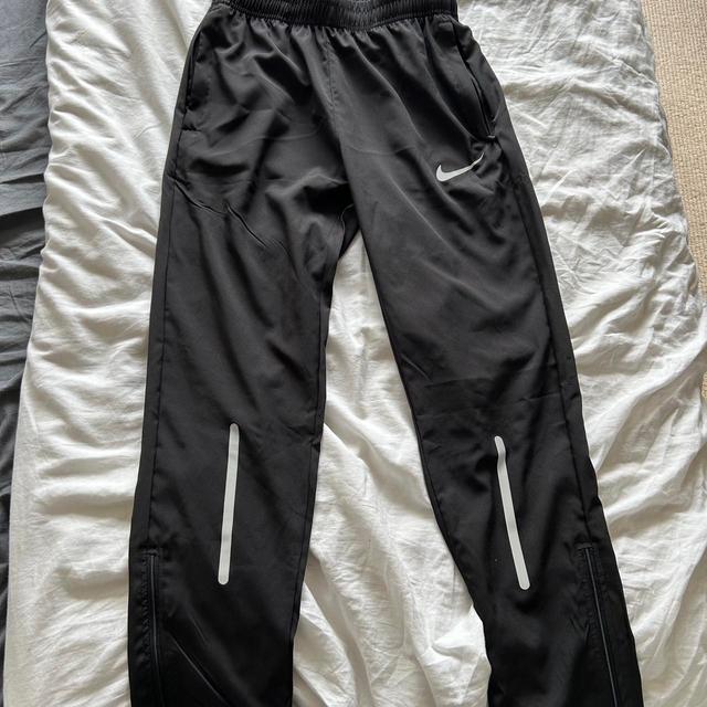 Nike Men's Sweatpants - Black - S on Productcaster.