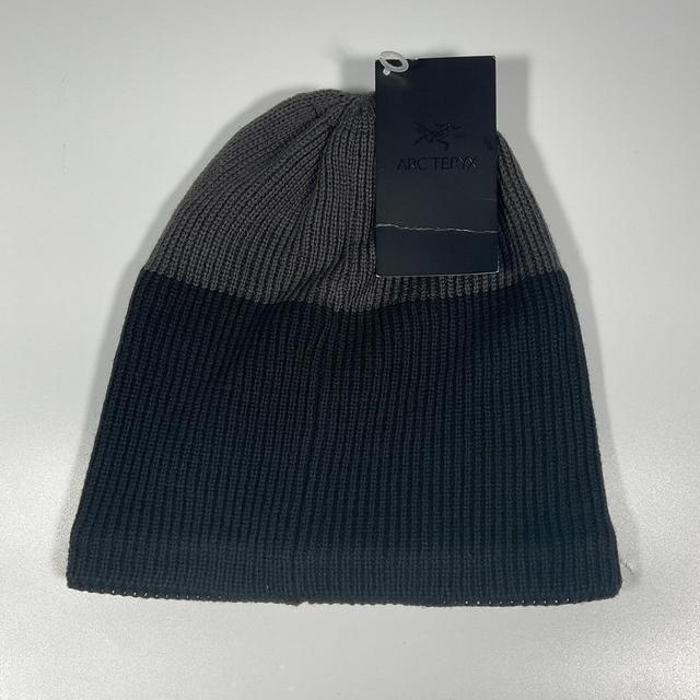 Arc'teryx Men's Beanies - Black on Productcaster.