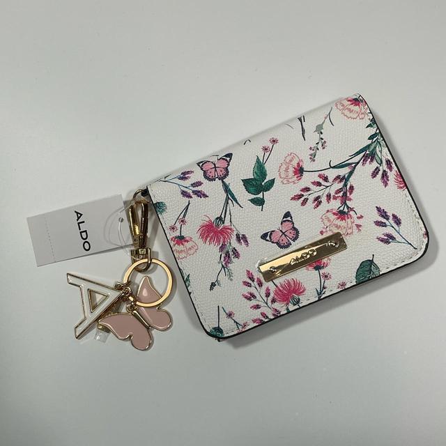 ALDO Women's Wallets - White/Pink on Productcaster.