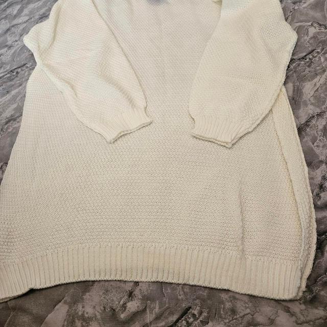 & Other Stories Women's Jumper - Cream - M on Productcaster.