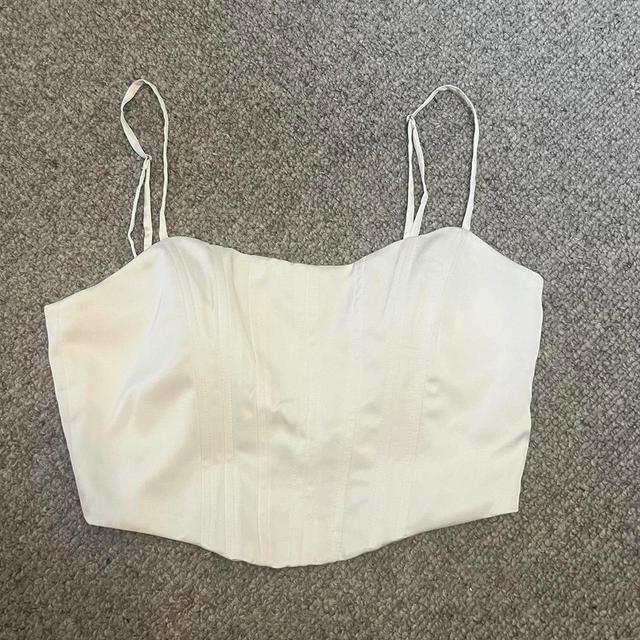 Bershka Women's Crop top - White - XS on Productcaster.