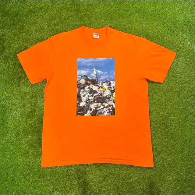 Supreme Men's T-shirt - Orange - M on Productcaster.