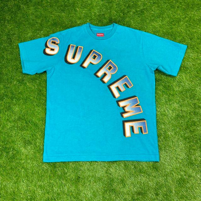 Supreme Men's T-shirt - Blue - M on Productcaster.