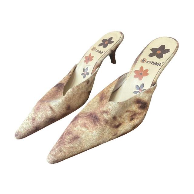 Vintage Women's Mules - Tan - UK 3.5 on Productcaster.