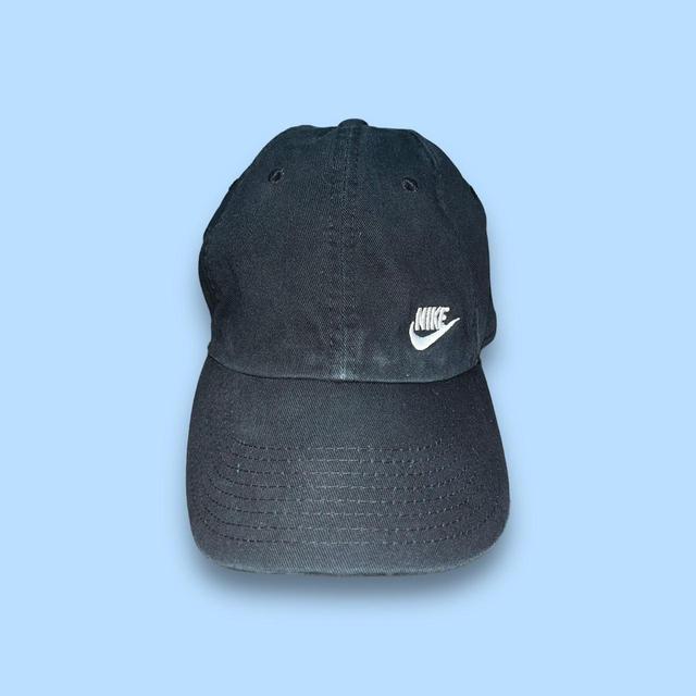 Nike Men's Caps - Black on Productcaster.