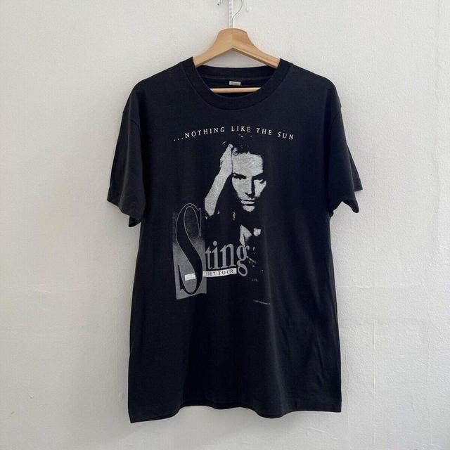 Vintage Men's T-shirt - Black - XL on Productcaster.