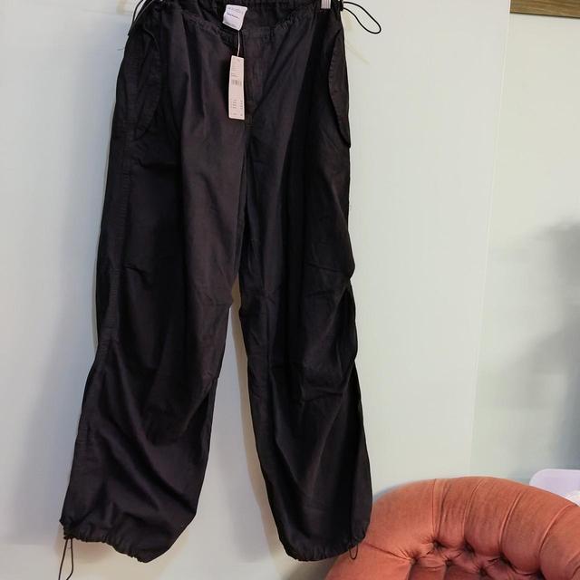 iets frans... Women's Trousers - Black - M on Productcaster.