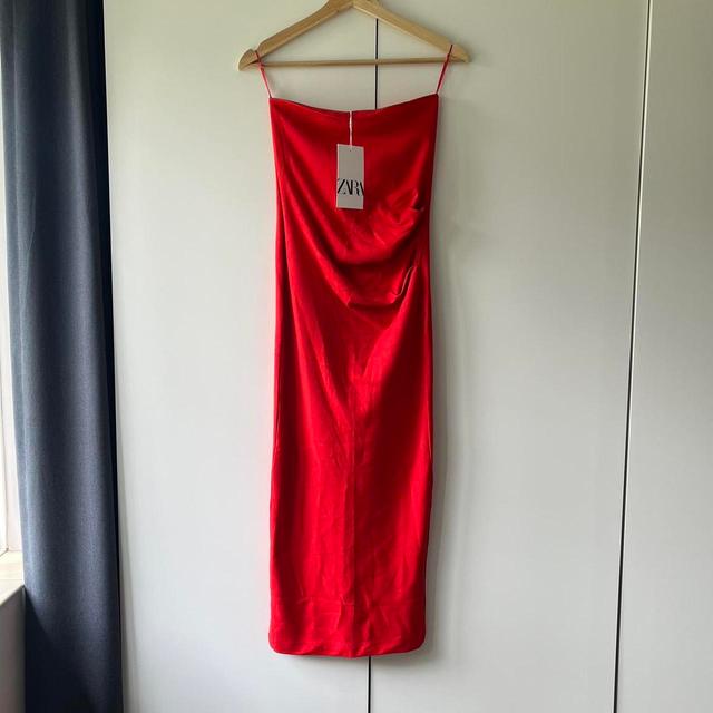 Zara Women's Holiday Dress - Red - M on Productcaster.