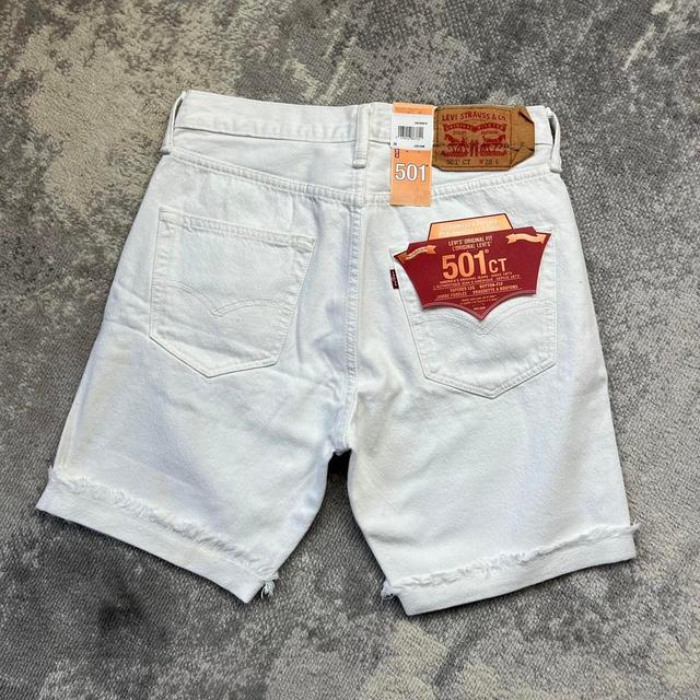 Levi's Men's Shorts - White/Brown - 28" on Productcaster.