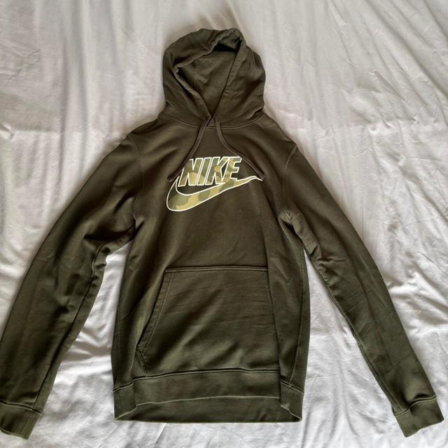 Nike Men's Hoodie - Green/Khaki - S on Productcaster.