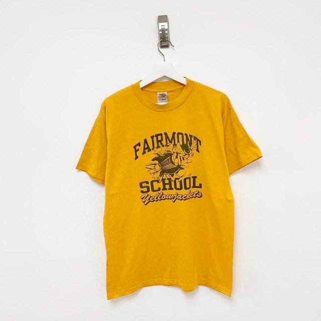 Fruit of the Loom Men's T-shirt - Yellow - L on Productcaster.