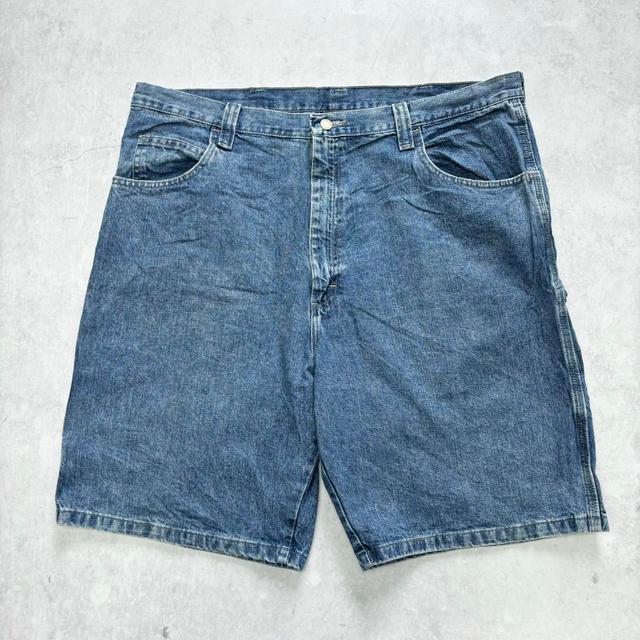 Wrangler Men's Shorts - Blue - 40" on Productcaster.