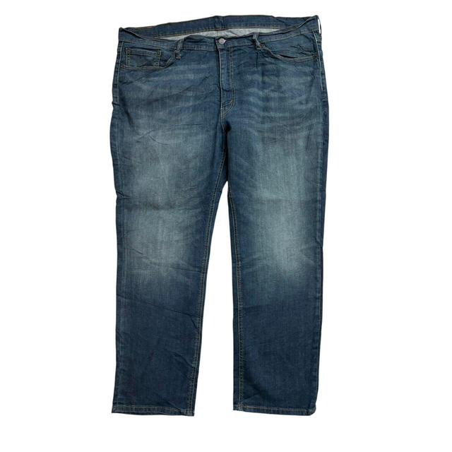 Levi's Men's Jeans - Blue - 44" on Productcaster.