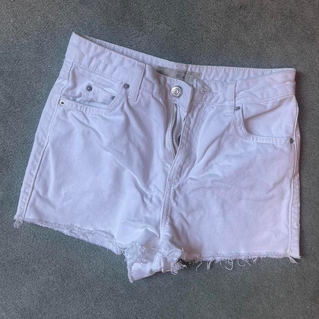 Topshop Women's Shorts - White - UK 8 on Productcaster.