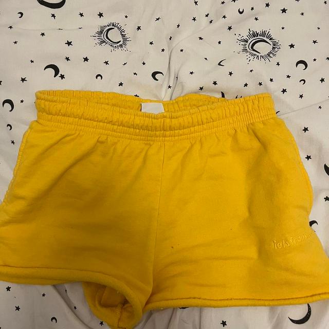 iets frans... Women's Shorts - Yellow - XS on Productcaster.