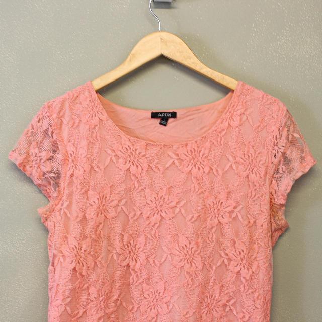 Vintage Women's T-shirt - Orange/Pink - L on Productcaster.