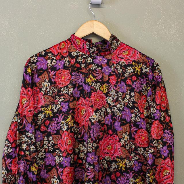 Vintage Women's Shirt - Multi - XS on Productcaster.