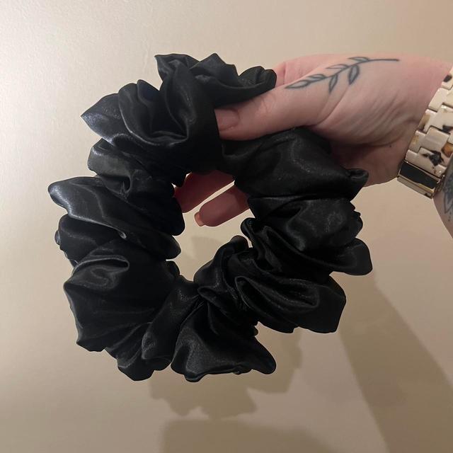 Handmade Women's Hair accessory - Black on Productcaster.