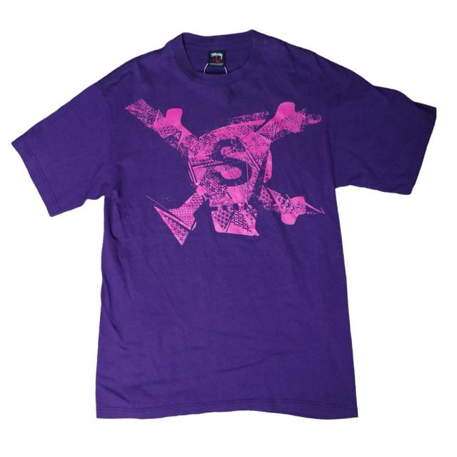 Stüssy Men's T-shirt - Purple - L on Productcaster.