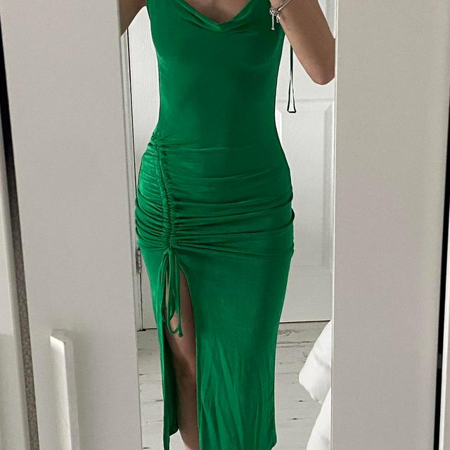 Primark Women's Bodycon Dress - Green - 6 on Productcaster.