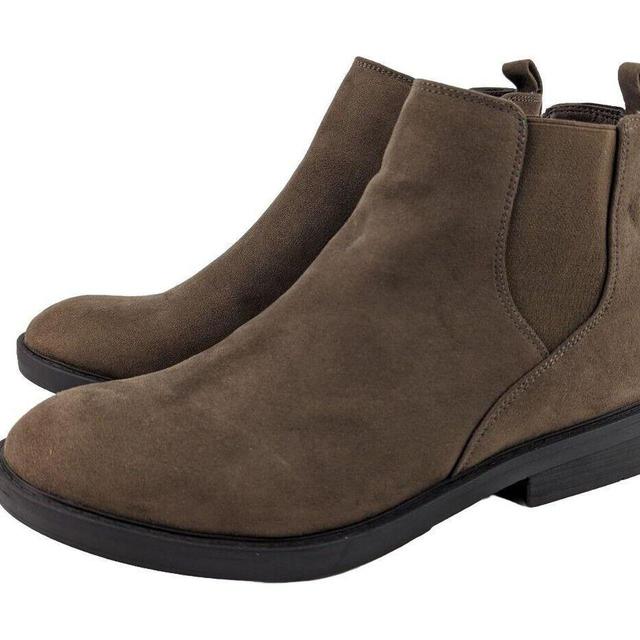 Marks & Spencer Women's Boots - Brown - UK 9 on Productcaster.