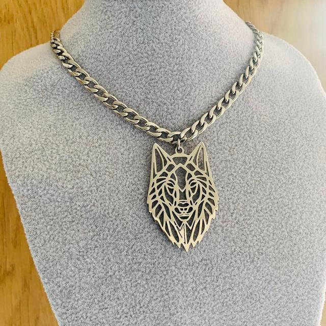 Custom Women's Necklace - Silver on Productcaster.