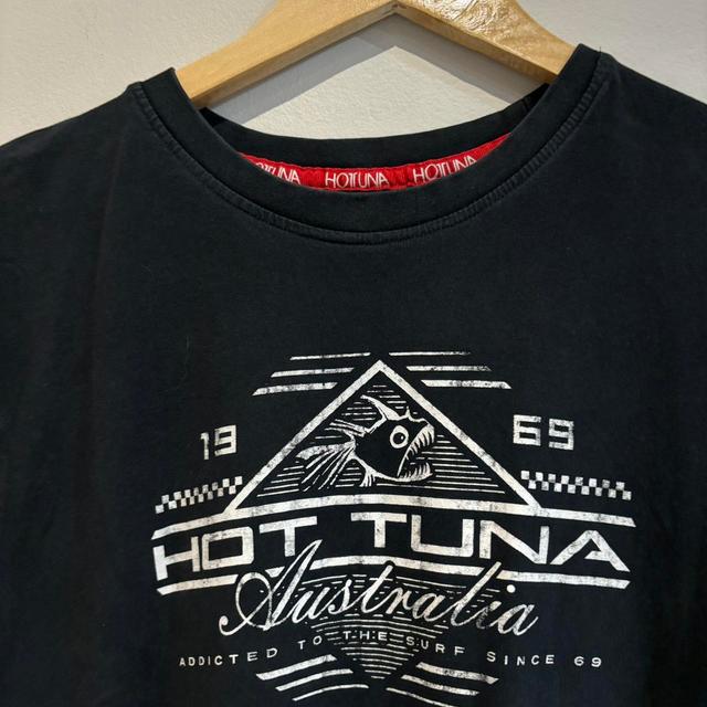 Hot Tuna Men's T-shirt - Black - L on Productcaster.