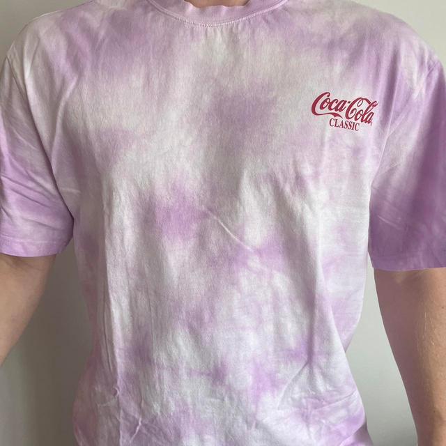 Coca-Cola Men's T-shirt - Pink/Purple - M on Productcaster.